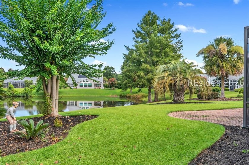 Beautifully maintained Dogwood model situated on a .25-acre lot - photo 34