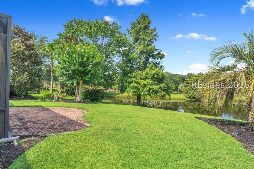Beautifully maintained Dogwood model situated on a .25-acre lot - photo 35
