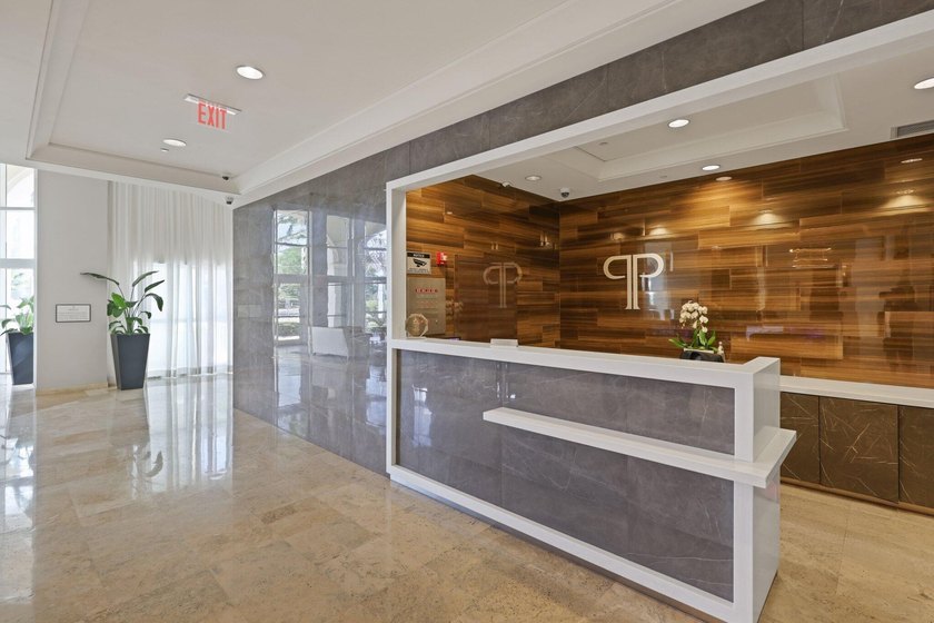 Welcome to Unit 609 at Palmetto Place, a beautifully maintained - photo 35