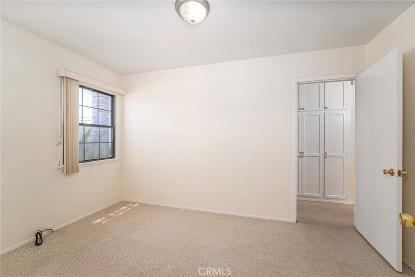 Welcome to 5209 Sepulveda Blvd, a charming 3-bedroom, 2-bath - photo 36