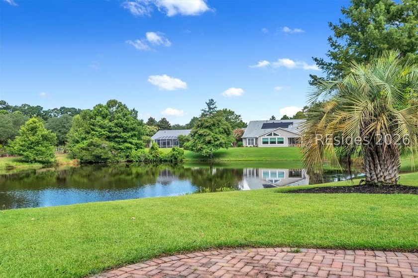 Beautifully maintained Dogwood model situated on a .25-acre lot - photo 37