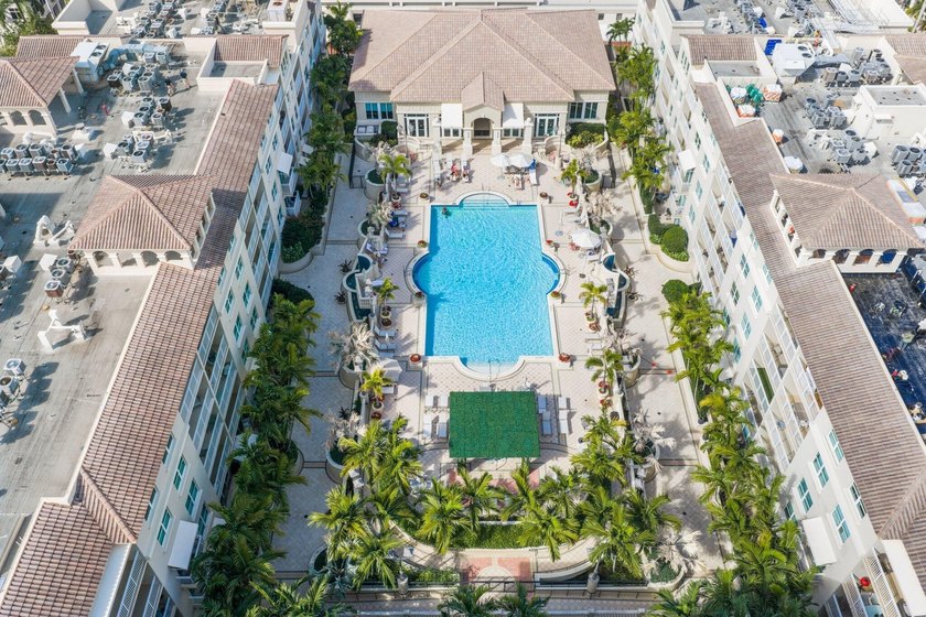 Welcome to Unit 609 at Palmetto Place, a beautifully maintained - photo 45