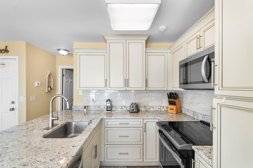 Welcome to 324 S Waccamaw Dr --- a true oceanfront escape in the - photo 4