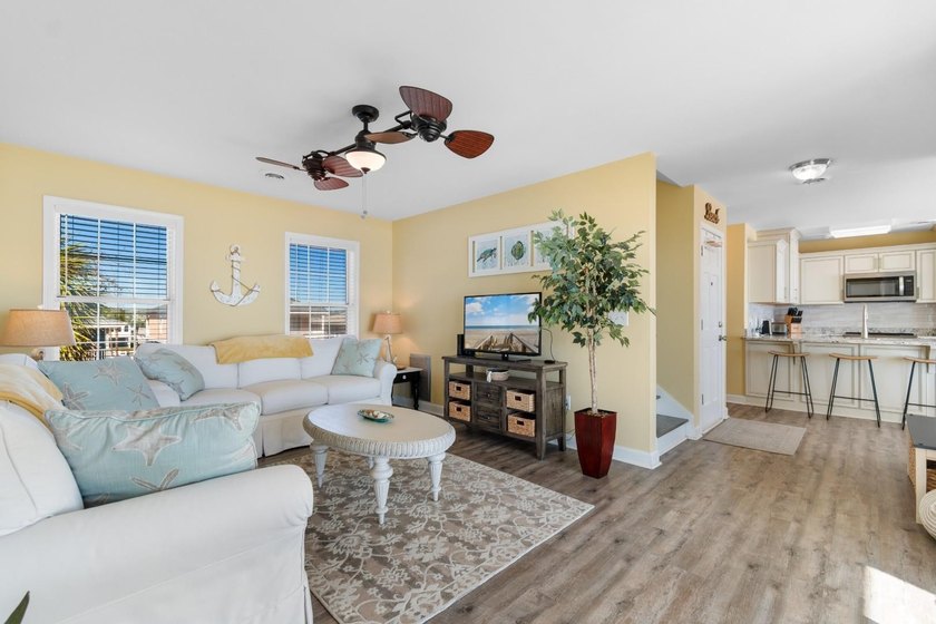 Welcome to 324 S Waccamaw Dr --- a true oceanfront escape in the - photo 10