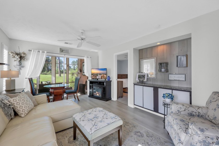 If you are looking for a turnkey, fully furnished condo with a - photo 8