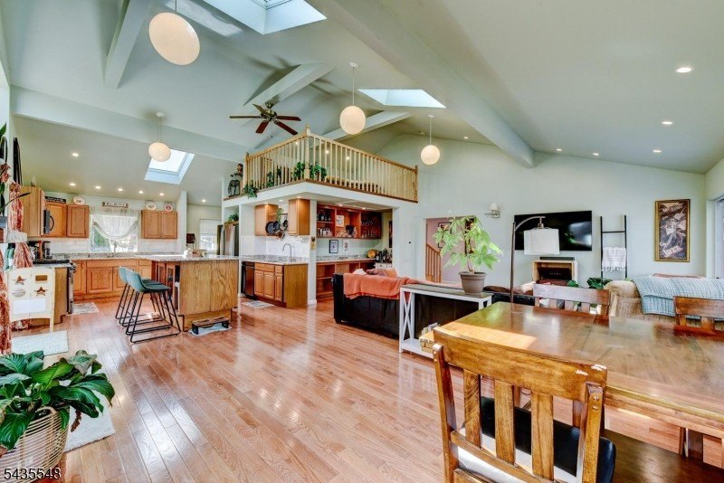 If you've been yearning for the tranquility of a lake home - photo 12
