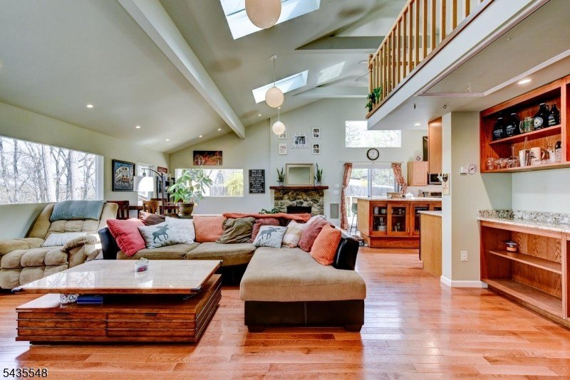 If you've been yearning for the tranquility of a lake home - photo 14