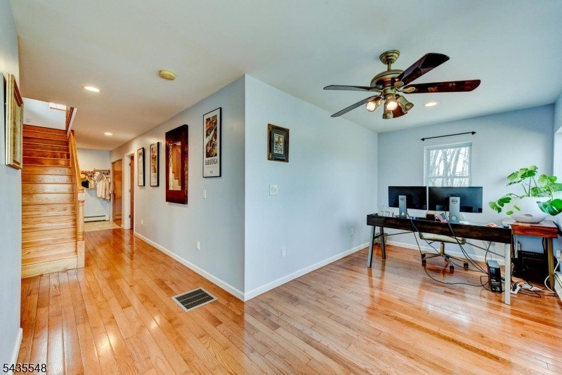 If you've been yearning for the tranquility of a lake home - photo 15