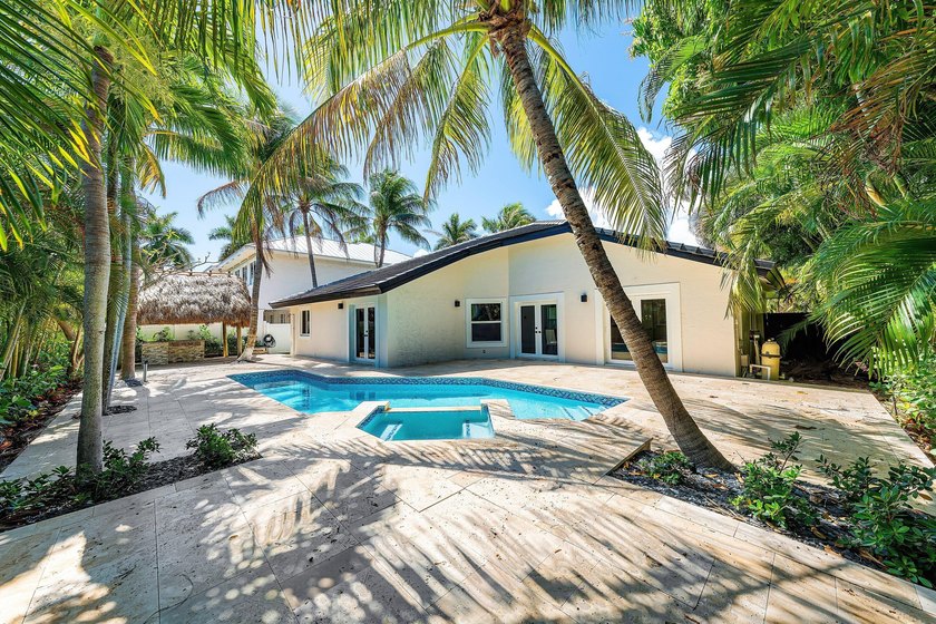 Located in the highly coveted subdivision of Boca Villas, this - photo 16
