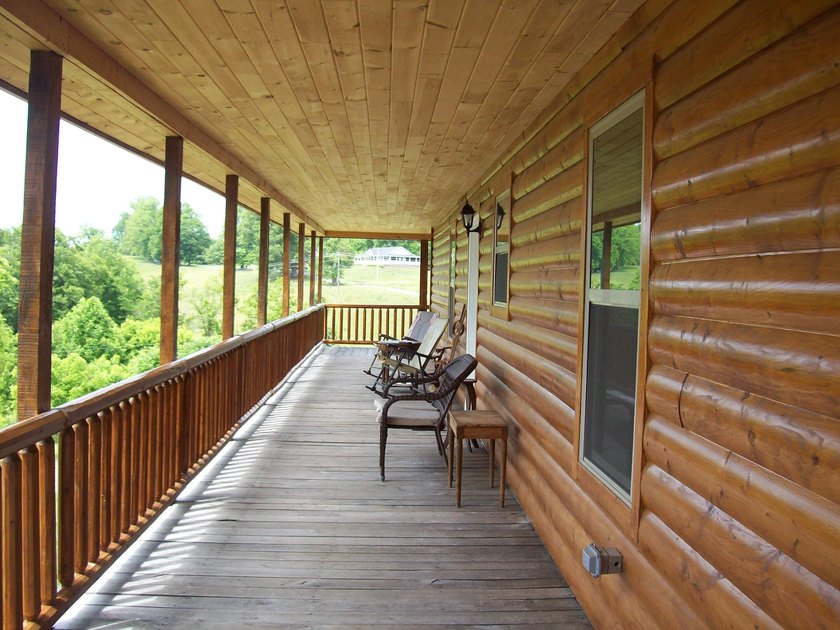 1.28-Ac. Lot, (Log Siding) House, 3-Bedrooms, 2 1/2 Bath, Living - photo 20