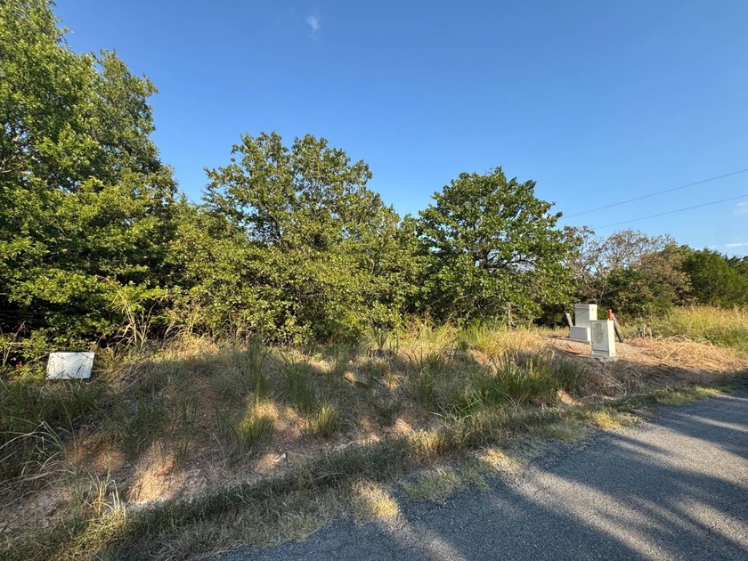 0.34-acre lot in Eufaula, OK! Located just minutes from Lake - photo 3