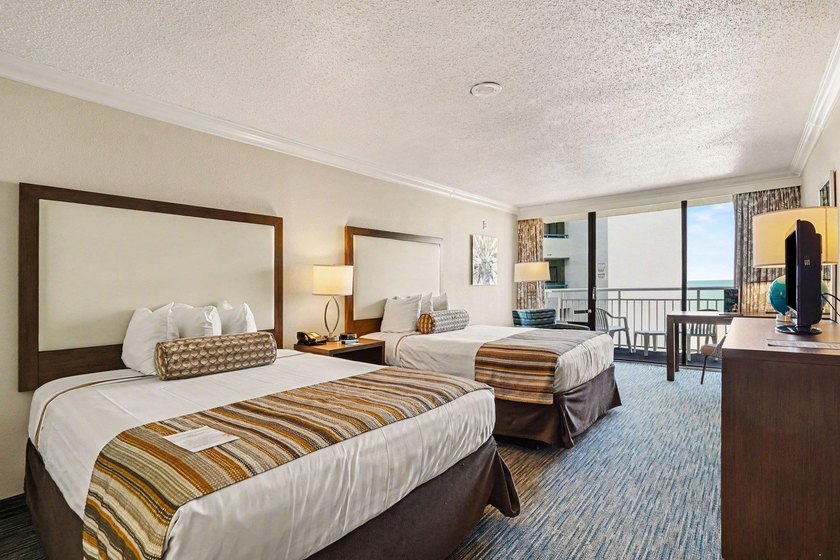 Welcome to this ocean-view efficiency condo at the prestigious - photo 6