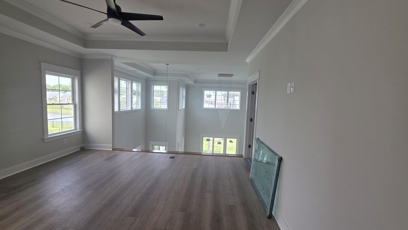 NEW CONSTRUCTION WITH A PRIVATE POOL CURRENTLY UNDER - photo 8