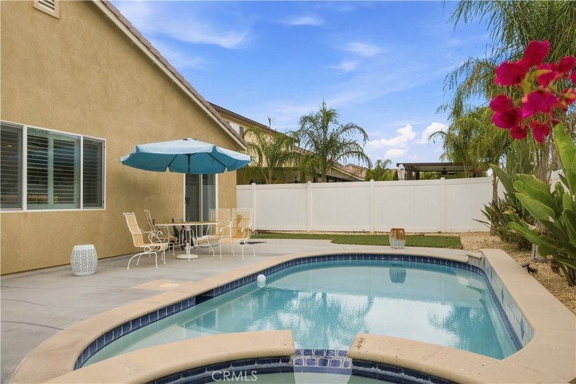 Welcome to this beautifully maintained 2017-built single-story - photo 17