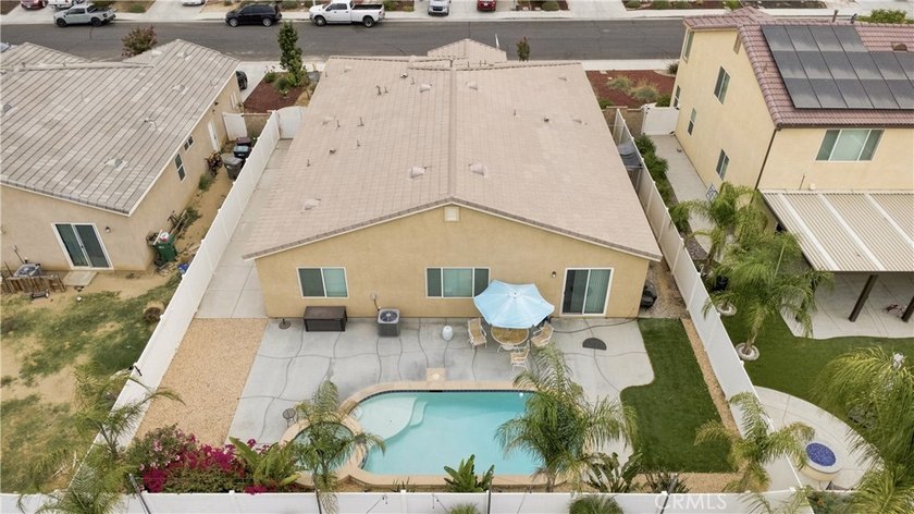 Welcome to this beautifully maintained 2017-built single-story - photo 19
