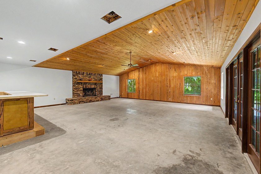 Just listed, this property offers the perfect blend of secluded - photo 24