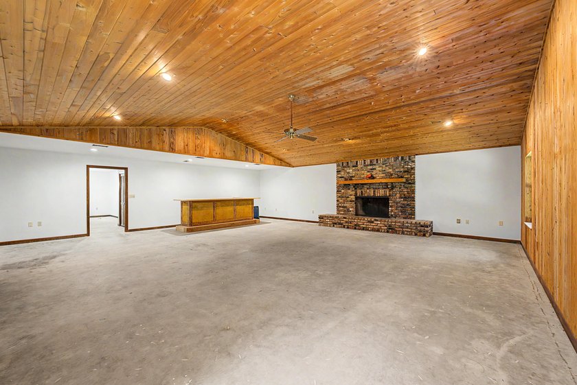 Just listed, this property offers the perfect blend of secluded - photo 25