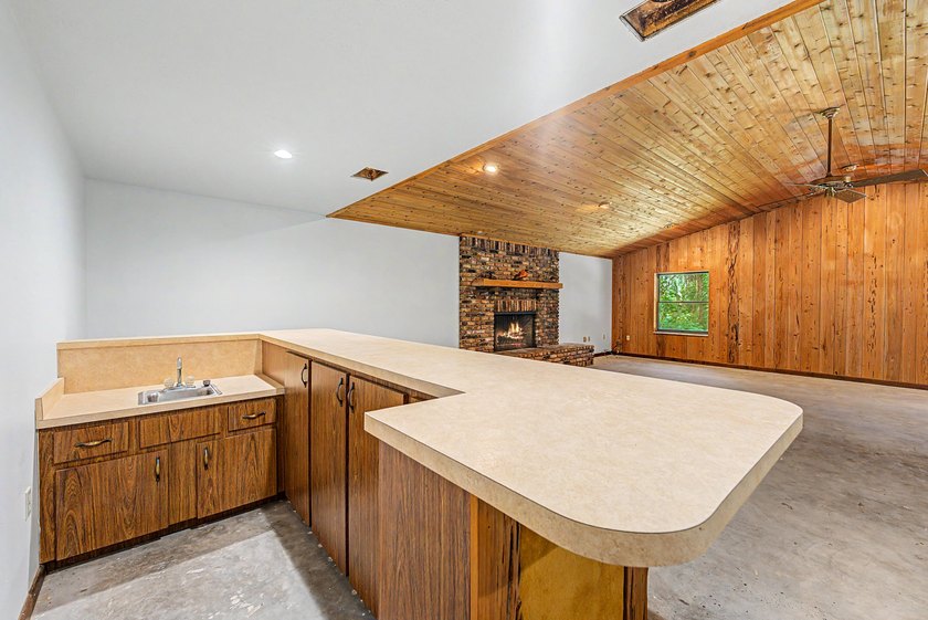 Just listed, this property offers the perfect blend of secluded - photo 27