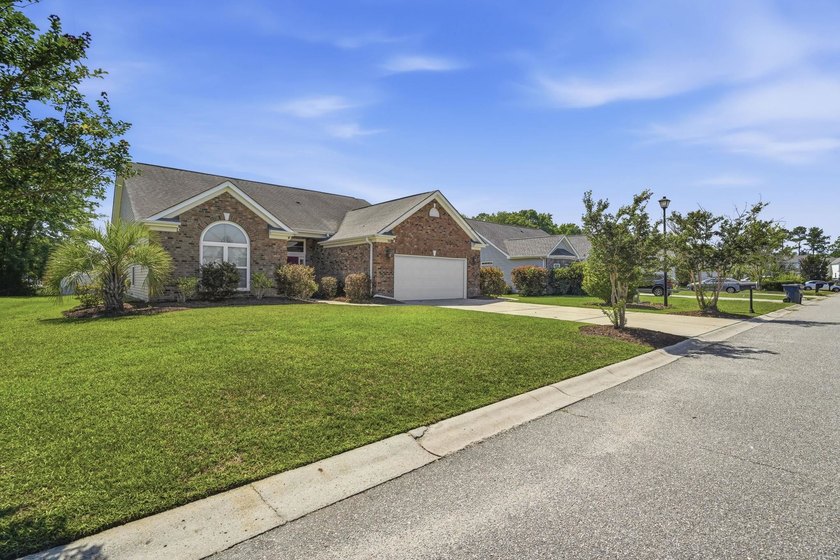 Welcome to 725 Rambler Ct in Myrtle Beach, a beautifully - photo 2