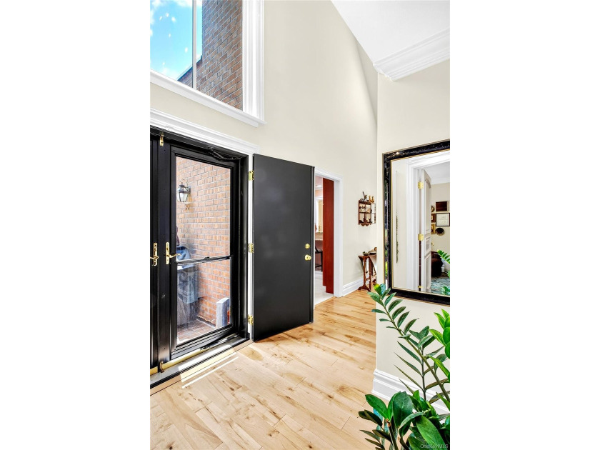 Discover luxury living at 20 Fox Ridge, a highly sought after - photo 3