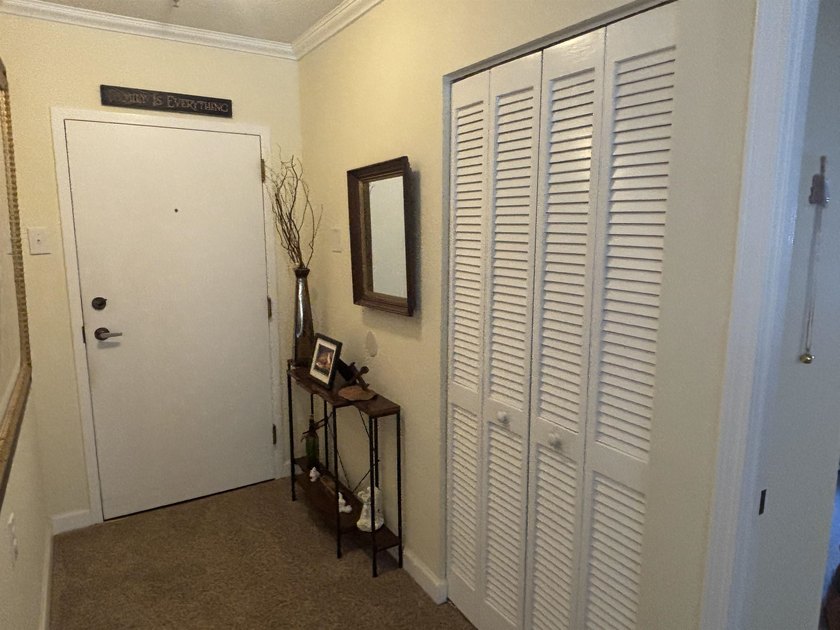 Covenant Towers is a 55 and older fantastic Retirement Community - photo 3