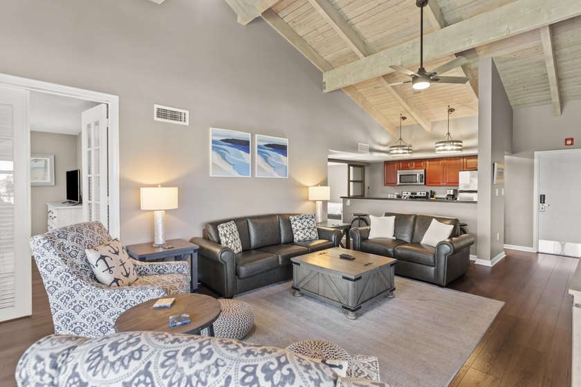 Discover the perfect blend of coastal elegance and modern - photo 6