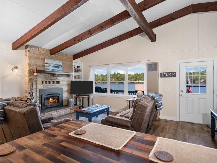 Welcome to Pointe Drive, where views stretch across beautiful - photo 20