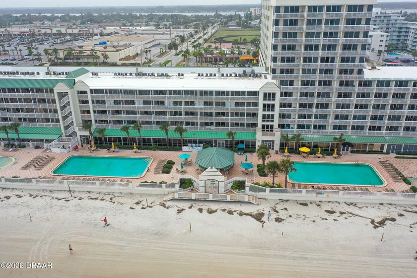 SIMPLY SPECTACULAR UNIT, IF YOUR ACCUSTOMED TO THE BEST THIS - photo 39