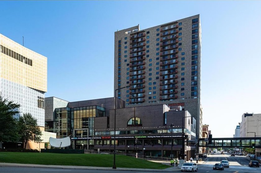 A 25th floor City Walk condo that has new HVAC system and has a - photo 5