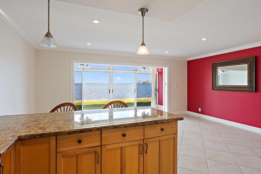 Enjoy easy waterfront living in this gated community with - photo 5
