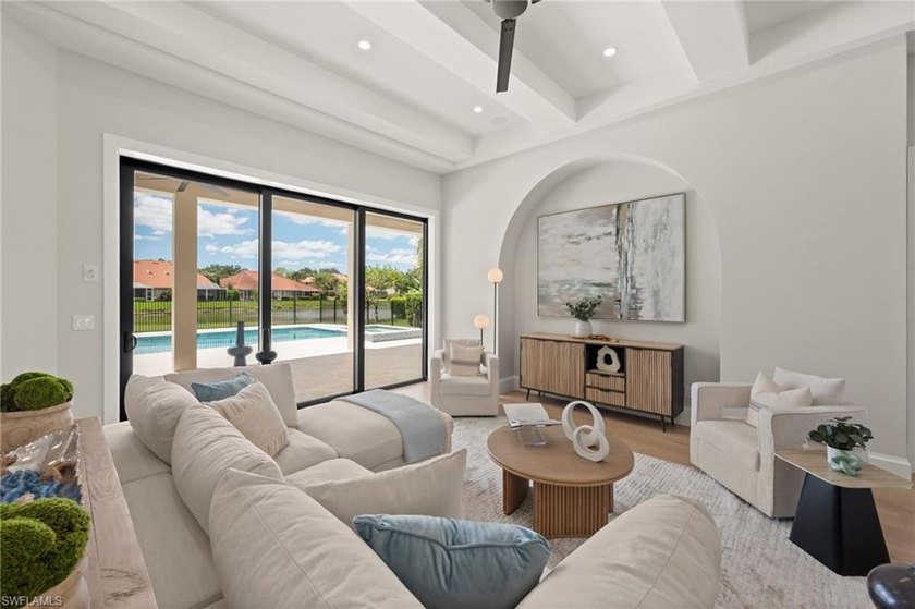 Welcome to 207 Monterey Drive, a completely renovated residence - photo 10
