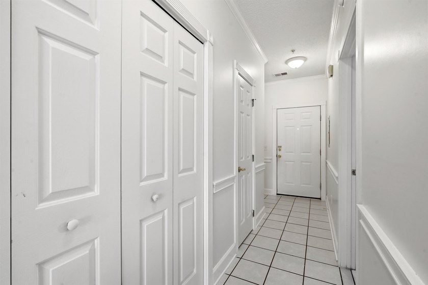 Welcome to 4864 Carnation Circle #203 in the desirable Magnolia - photo 3