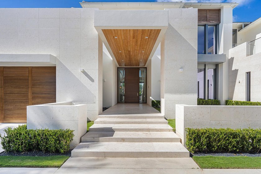 Crafted by Sarkela Corporation, 249 Alexander Palm Road is a - photo 7