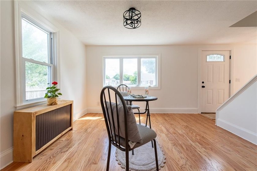 15 Gage Street, Warwick This one is a keeper! Lovely dormered - photo 10