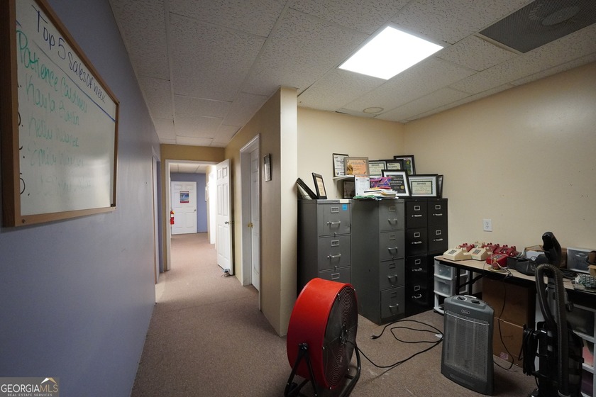 Prime Commercial Opportunity in Griffin! Located in a rapidly - photo 13