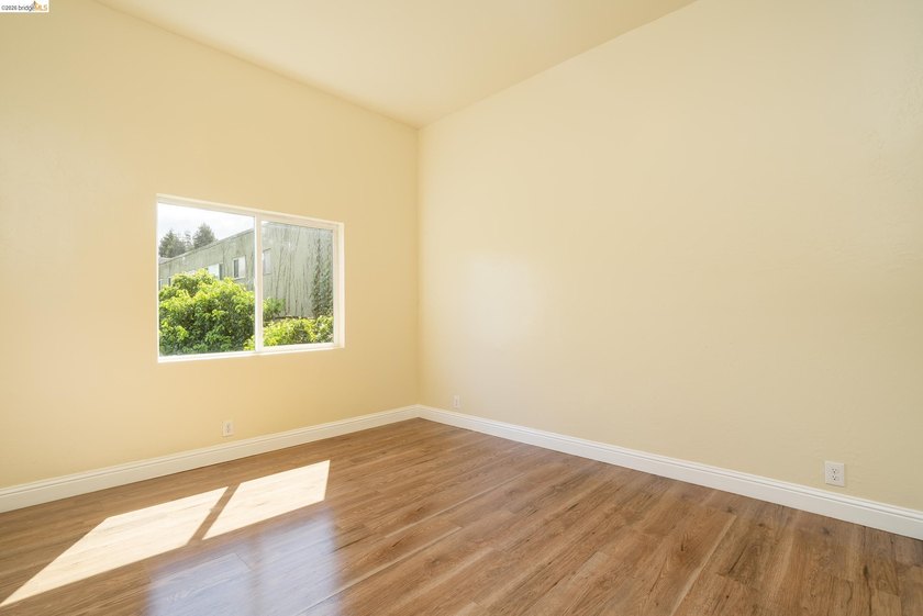 This five-unit multifamily investment opportunity is located in - photo 14