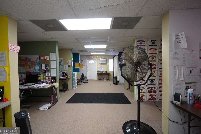 Prime Commercial Opportunity in Griffin! Located in a rapidly - photo 14