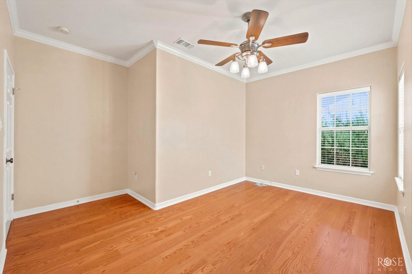 This beautiful home offers spacious living with soaring ceilings - photo 29