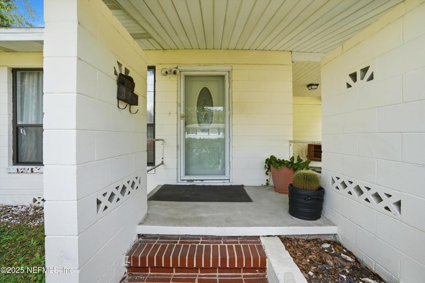 Discover this inviting and low-maintenance 3-bedroom, 2-bath - photo 3