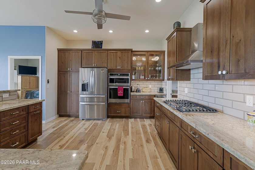 VIEWS of MOUNTAINS &amp; GOLF COURSE! NO HOA! OWNED SOLAR! $203K in - photo 16