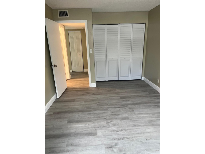 1820 N Congress Ave 201 - photo 10