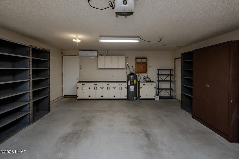 This well maintained home would make a perfect home for first - photo 30