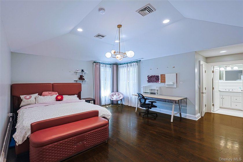 Located in the prestigious Village of Roslyn Harbor, this - photo 30