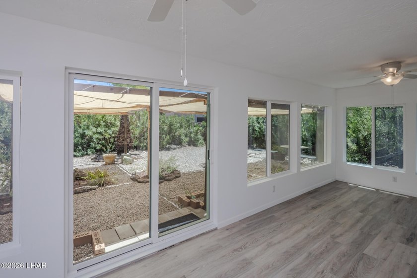 This well maintained home would make a perfect home for first - photo 31
