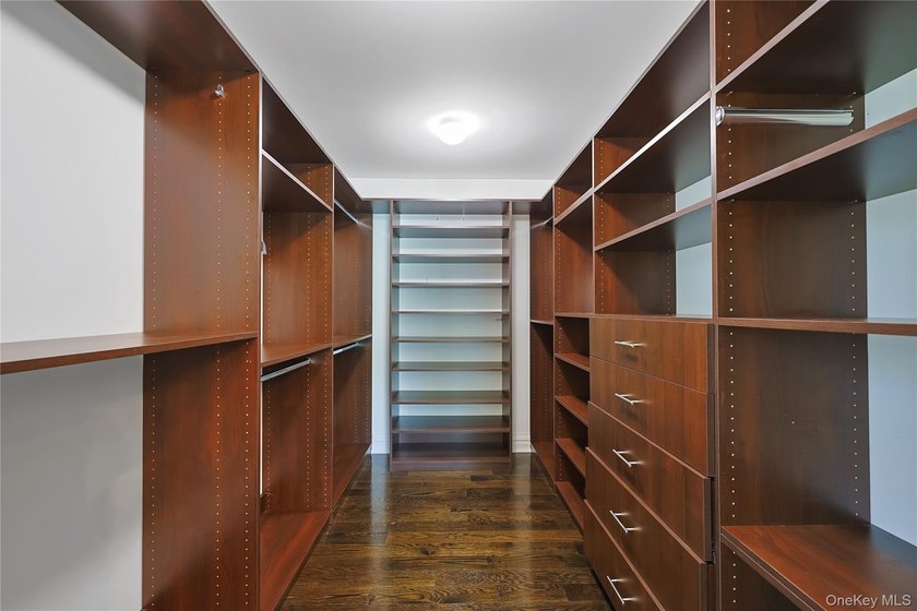Located in the prestigious Village of Roslyn Harbor, this - photo 38