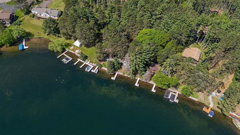 Situated on the crystal-clear shores of the stunning 1060-acre - photo 23