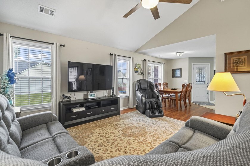 Situated in the vibrant heart of Myrtle Beach in Highland Ridge - photo 8
