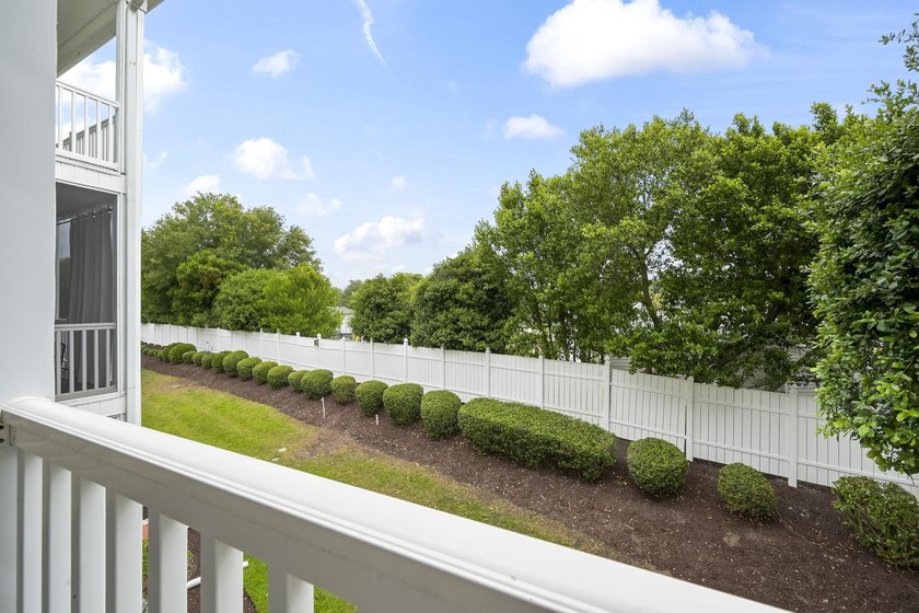 Welcome to Unit 409 at Carolina Keyes, a sought-after - photo 5