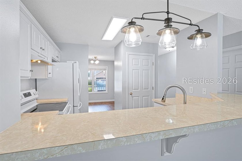 Welcome home to this beautiful 1,600-square-foot, single-level - photo 13