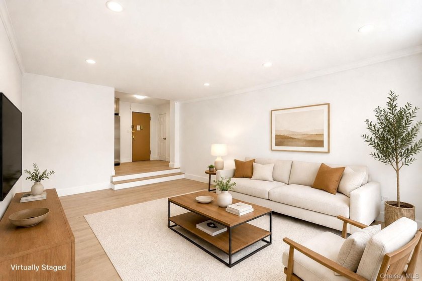 Newly renovated 1-bedroom co-op | 0.2 mi to Queens Botanical - photo 5